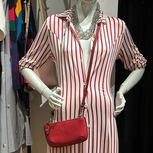 Elegant Red Leather Shoulder Bag